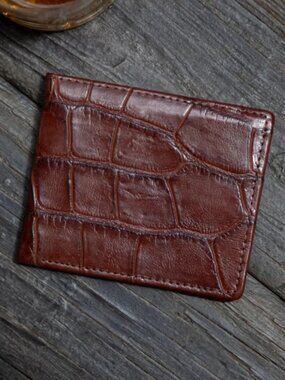 NWT Tecovas Alligator Billfold - Walnut